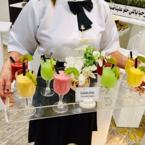 تنظيم حفلة عيد ميلاد في الكويت مع ديكور بالونات وتنسيق كامل